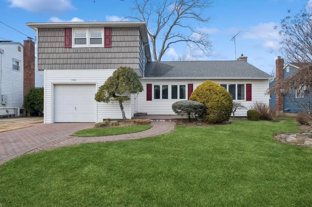 1700 Saint Marks Avenue Merrick NY 11566