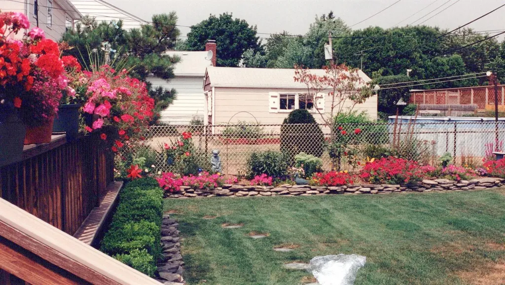 676 Pleasant Avenue Westbury NY 11590