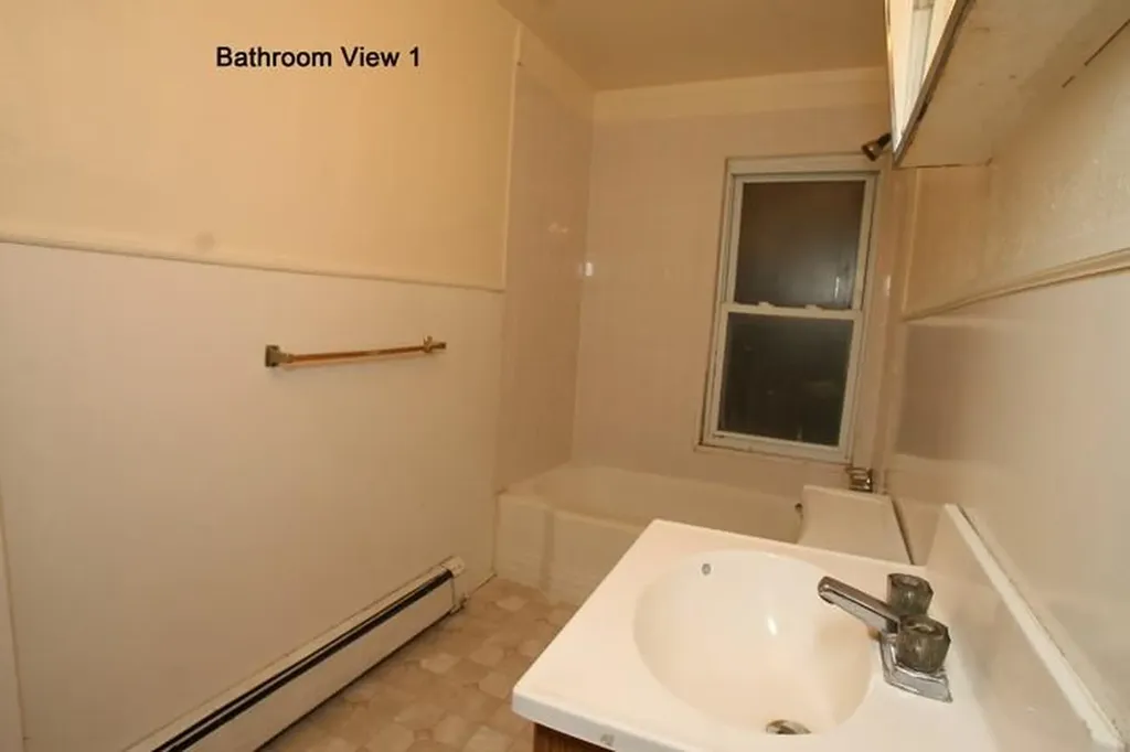 66 Grand Avenue Freeport NY 11520
