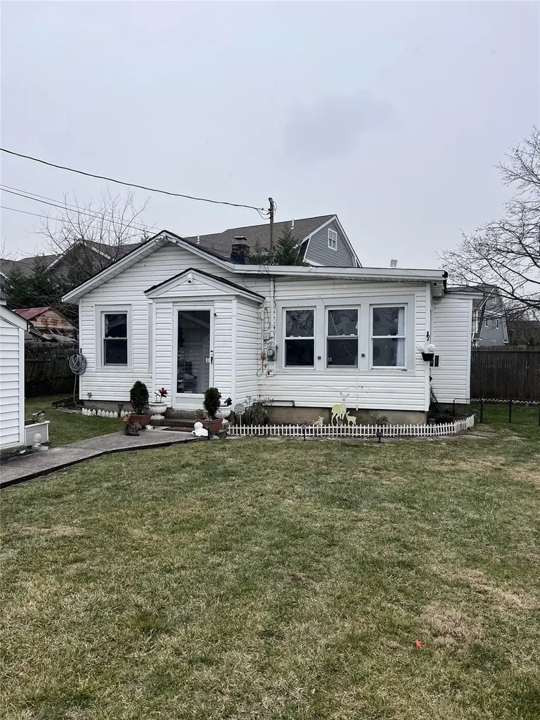 66 Grand Avenue Freeport NY 11520