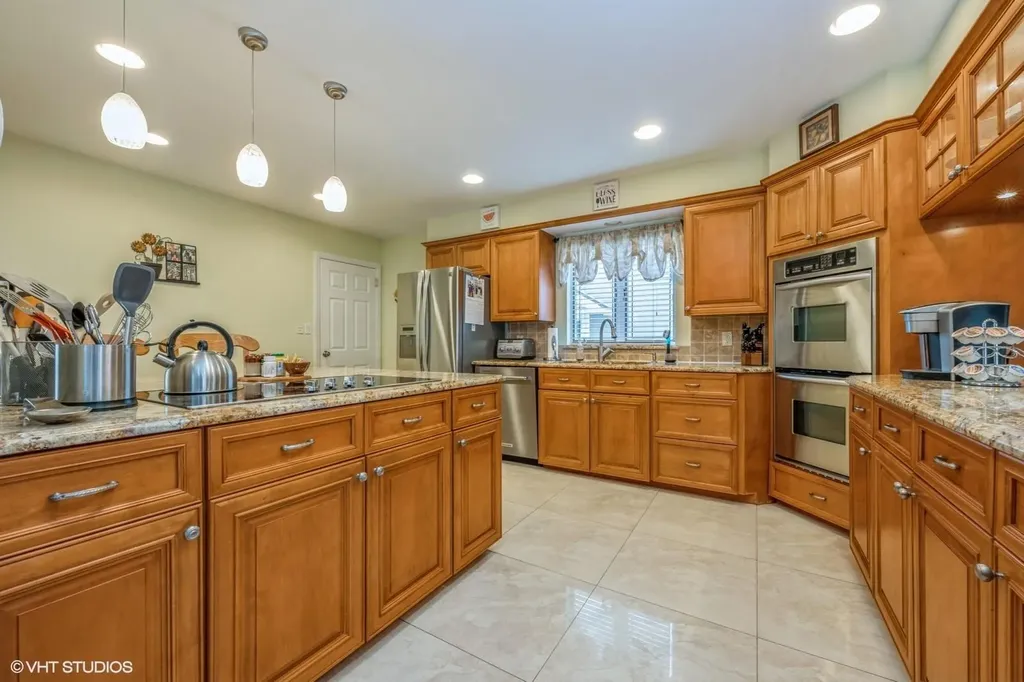 1632 George Road Wantagh NY 11793