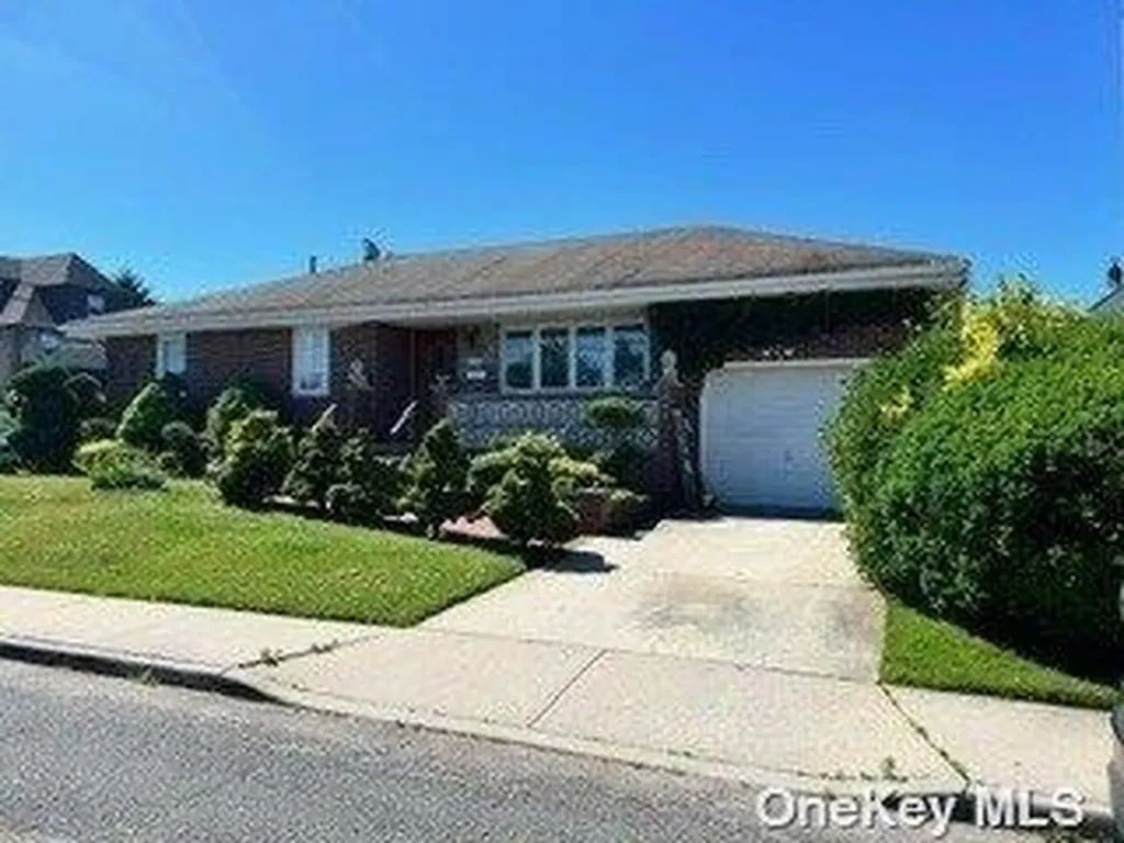 1299 Globe Avenue Elmont NY 11003