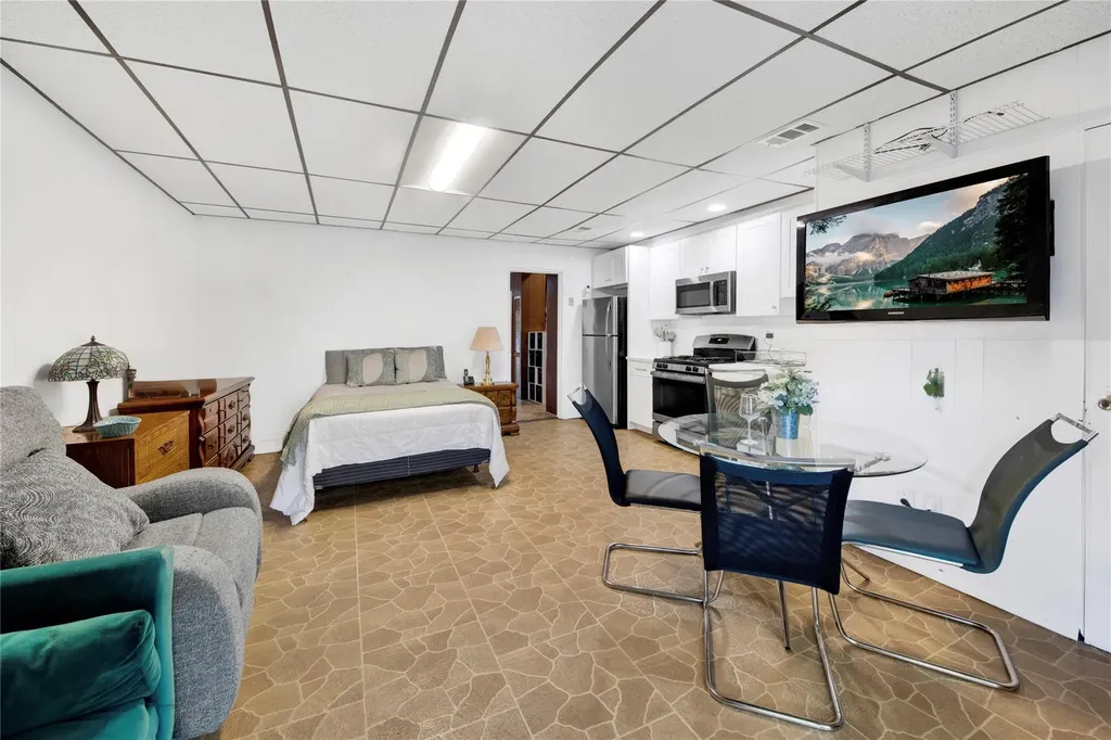 237 Davis Avenue Bronx NY 10465