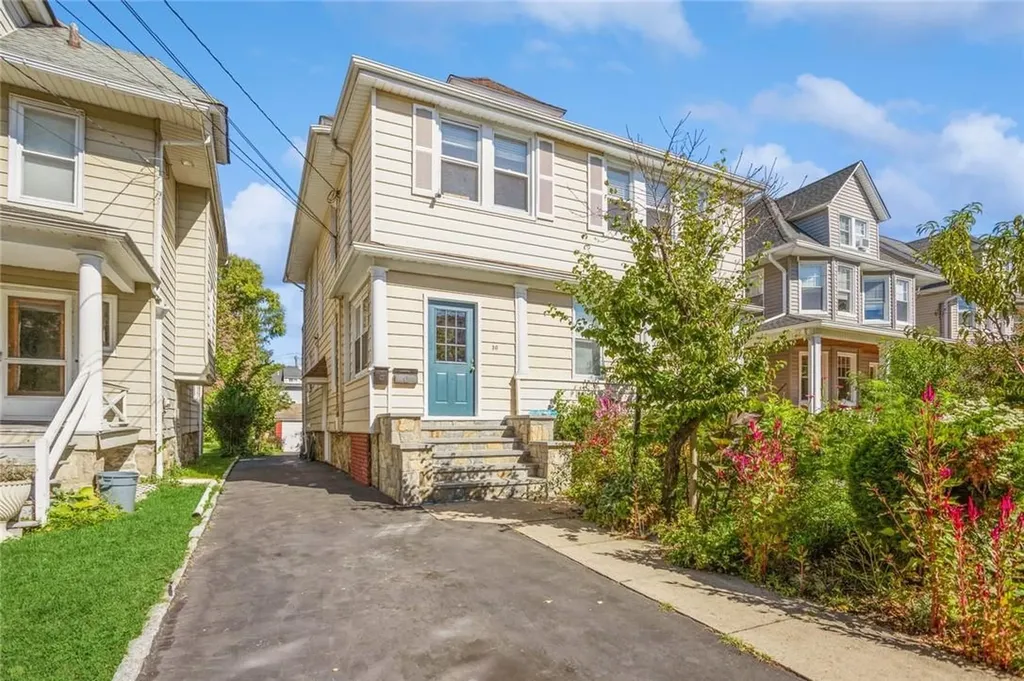 30 Brookside Place New Rochelle NY 10801