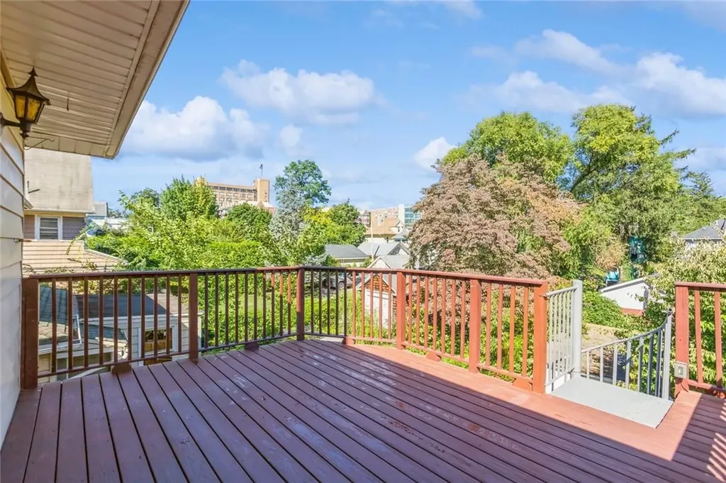 30 Brookside Place New Rochelle NY 10801