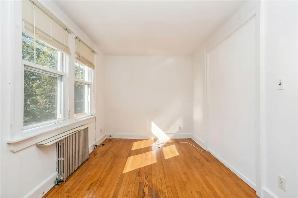 30 Brookside Place New Rochelle NY 10801