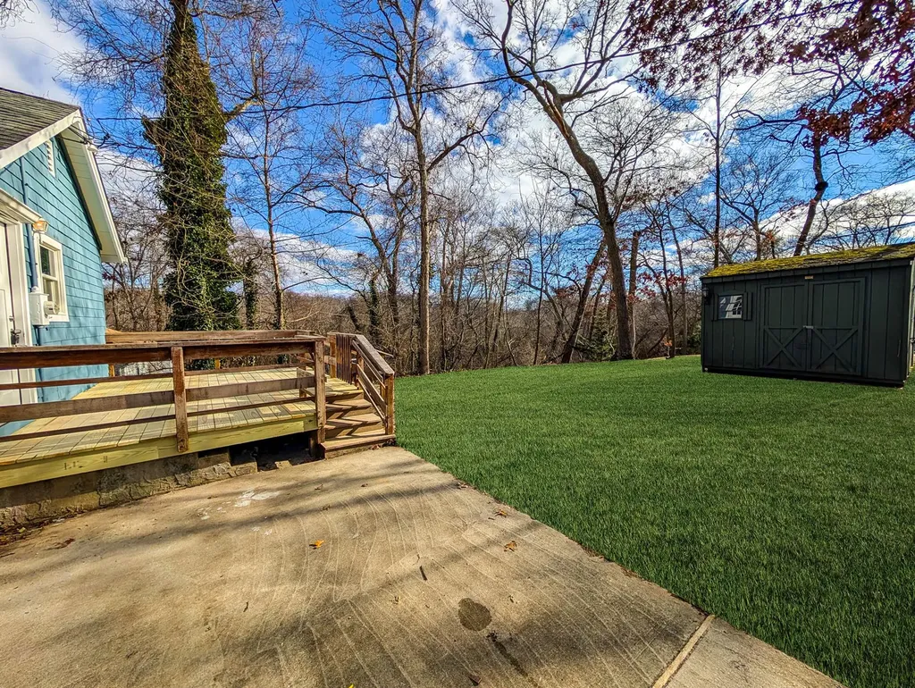 132 Patchogue Avenue Patchogue NY 11772