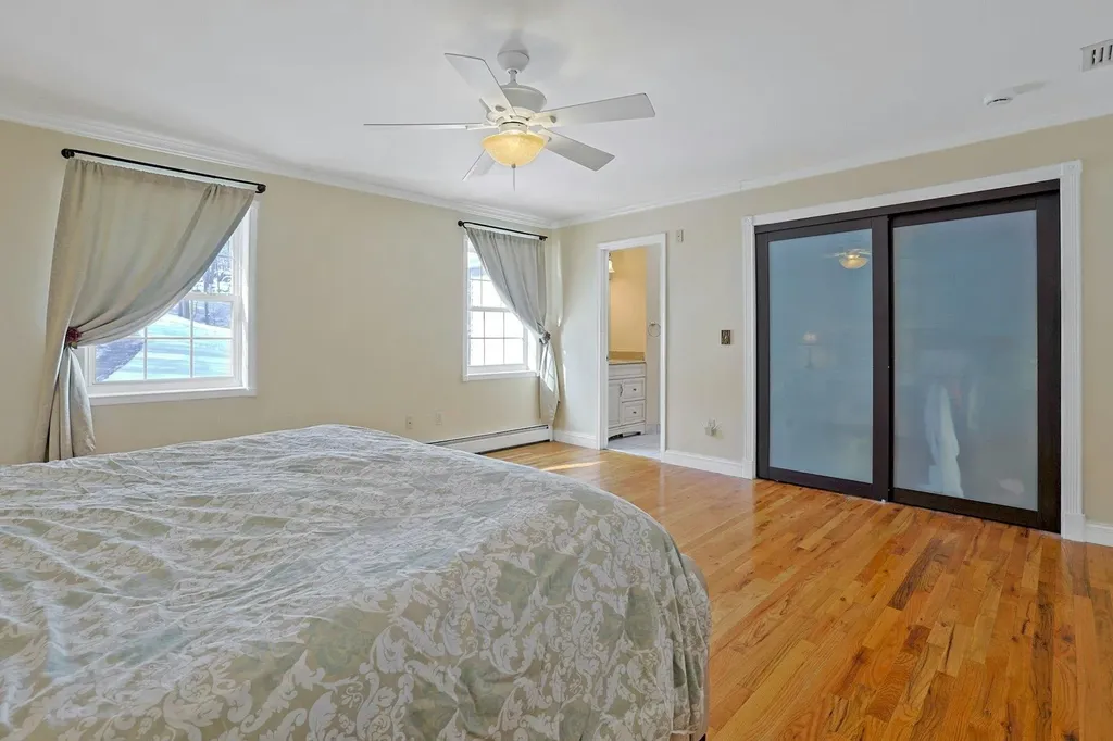 18 Valerie Lane Mahopac NY 10541
