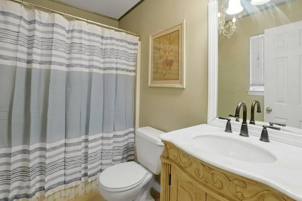 18 Valerie Lane Mahopac NY 10541