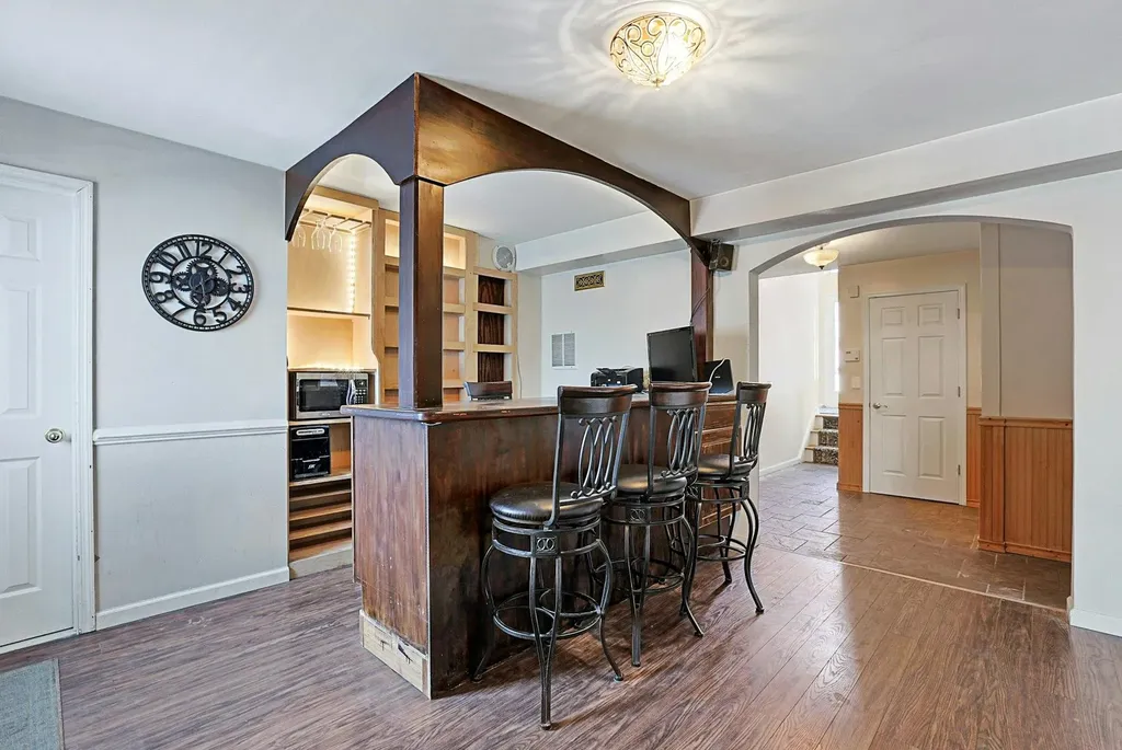 18 Valerie Lane Mahopac NY 10541