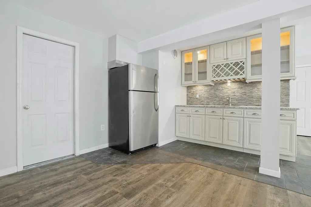 18 Valerie Lane Mahopac NY 10541