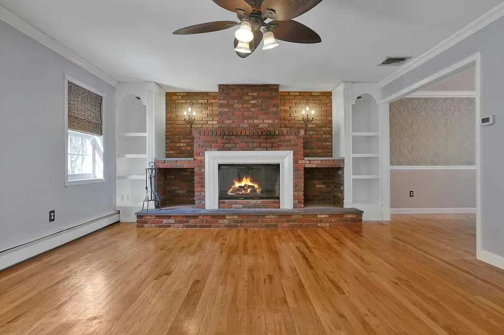 18 Valerie Lane Mahopac NY 10541