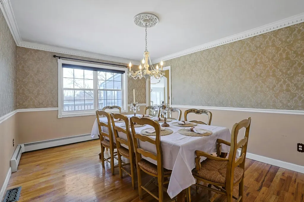 18 Valerie Lane Mahopac NY 10541