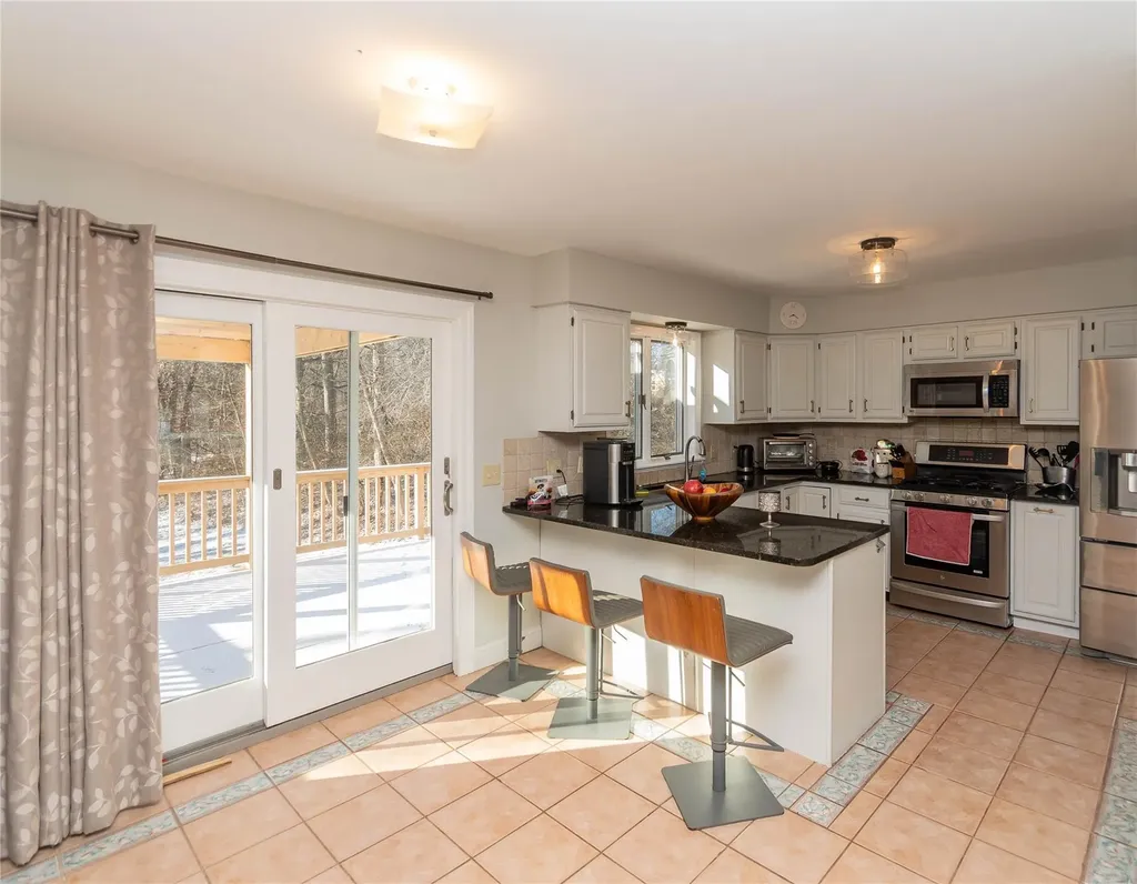 47 Maurerbrook Drive Fishkill NY 12524