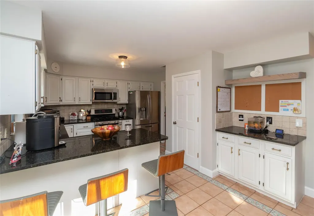 47 Maurerbrook Drive Fishkill NY 12524
