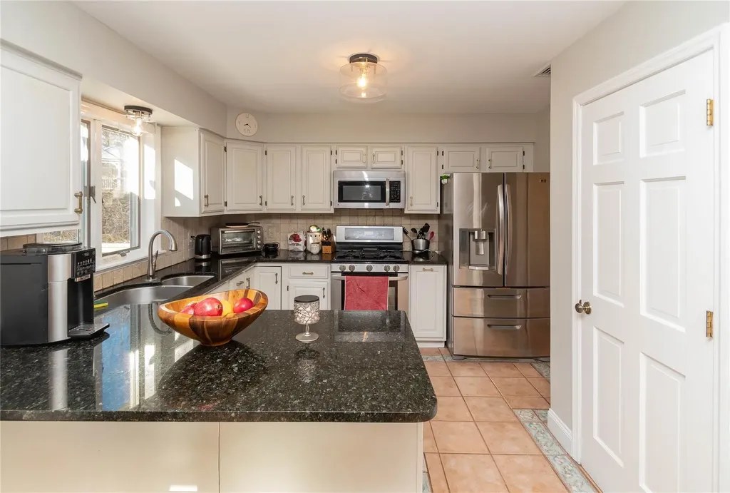 47 Maurerbrook Drive Fishkill NY 12524