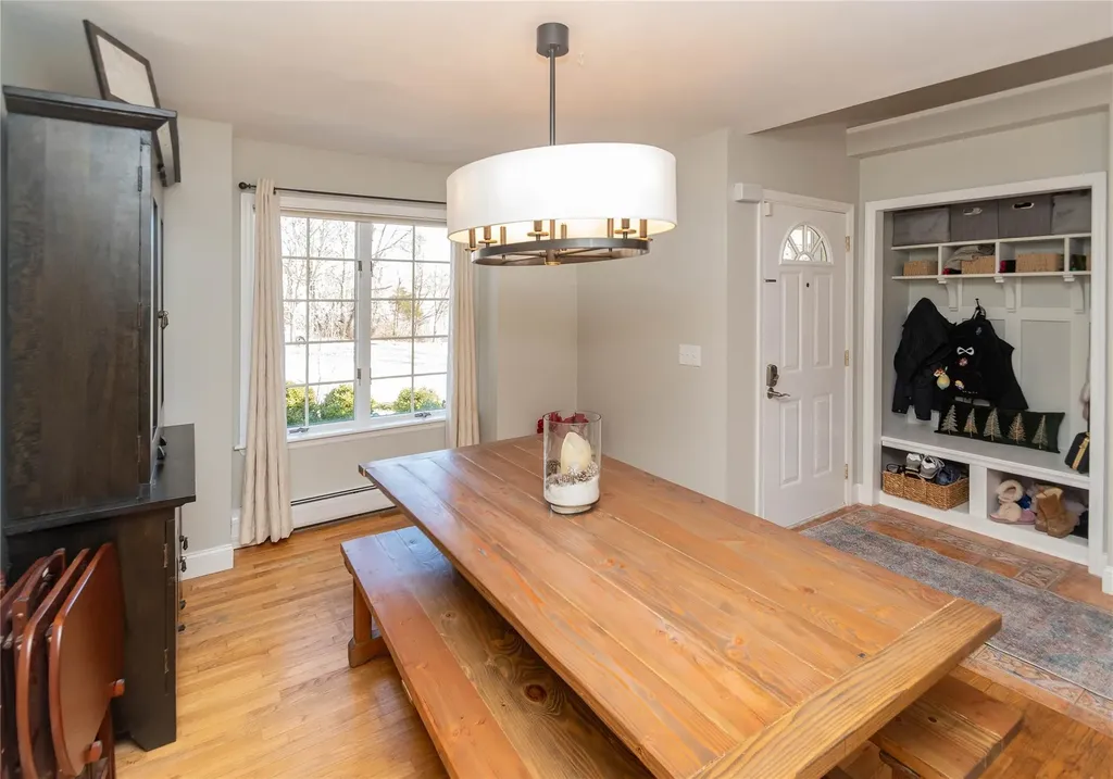 47 Maurerbrook Drive Fishkill NY 12524
