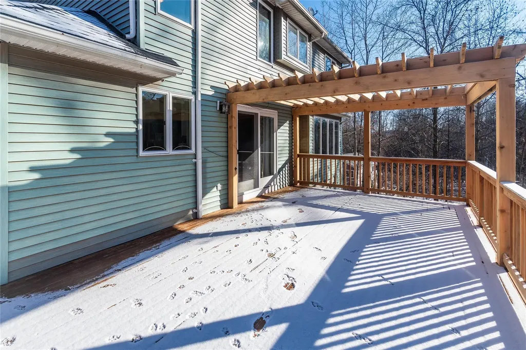47 Maurerbrook Drive Fishkill NY 12524