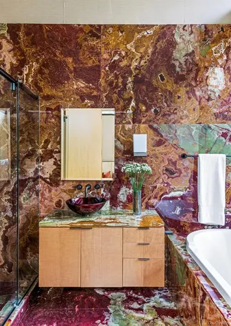 46 Ledgerock Lane Hyde Park NY 12538