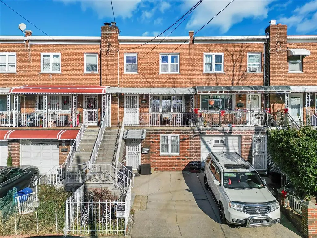 1418 Edwards Avenue Bronx NY 10461
