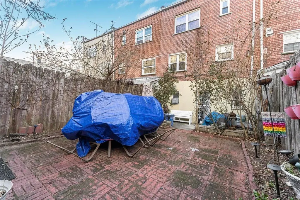 1418 Edwards Avenue Bronx NY 10461