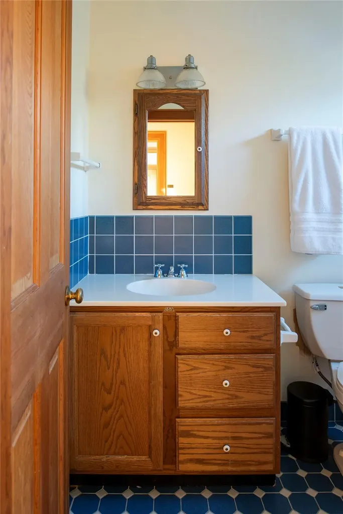 4809 Route 9g Red Hook NY 12571
