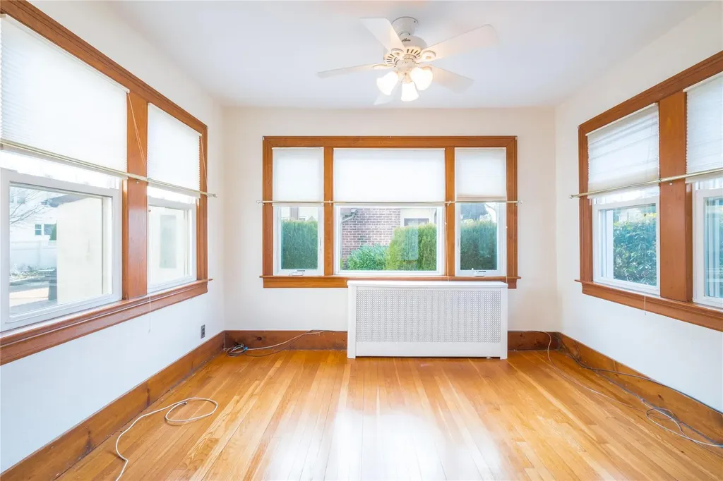 30 Lyons Road Scarsdale NY 10583