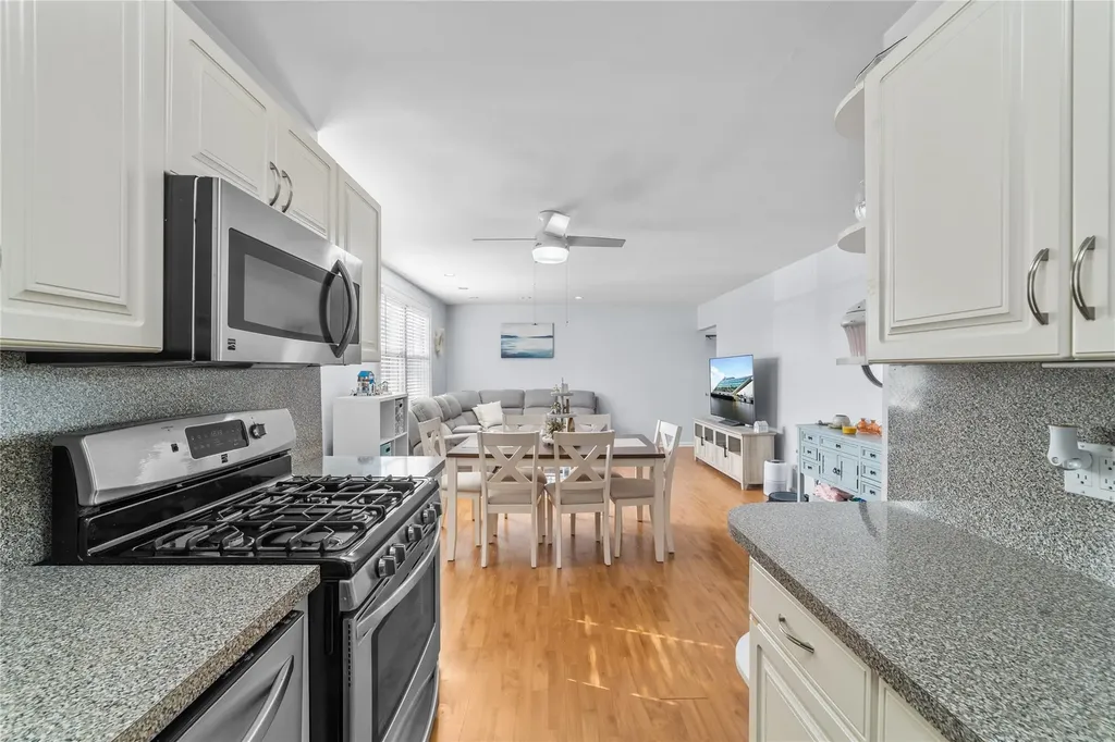7 Bryant Crescent White Plains NY 10605