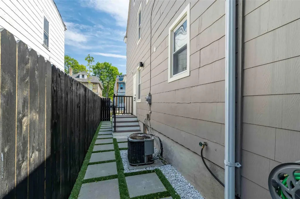 61 Beacon Street Newburgh NY 12550