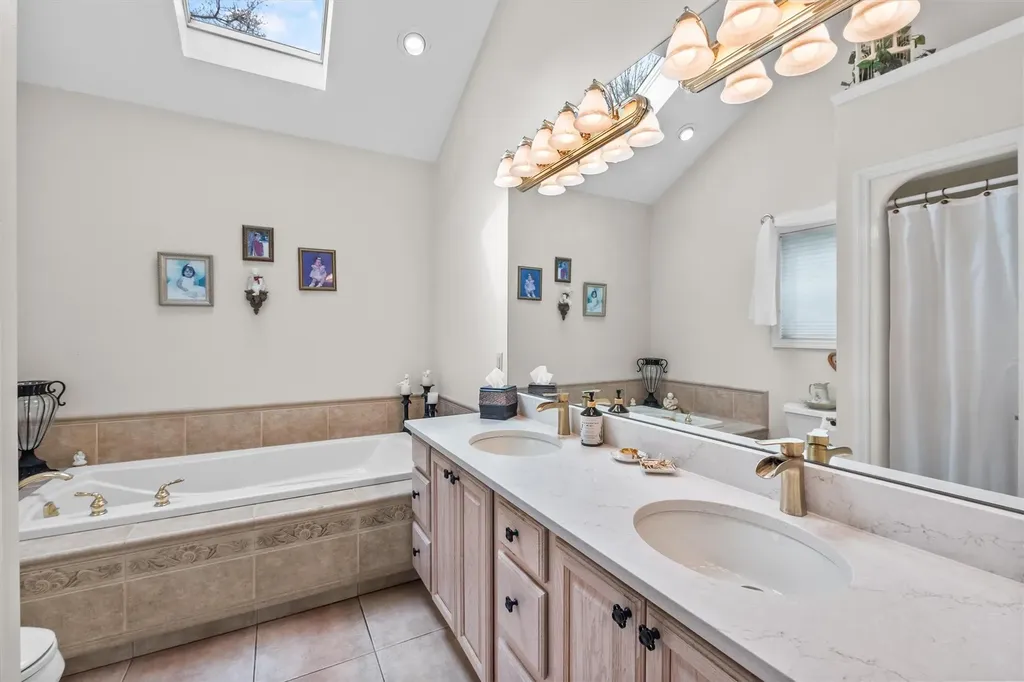 12 Bridge Road Nanuet NY 10954