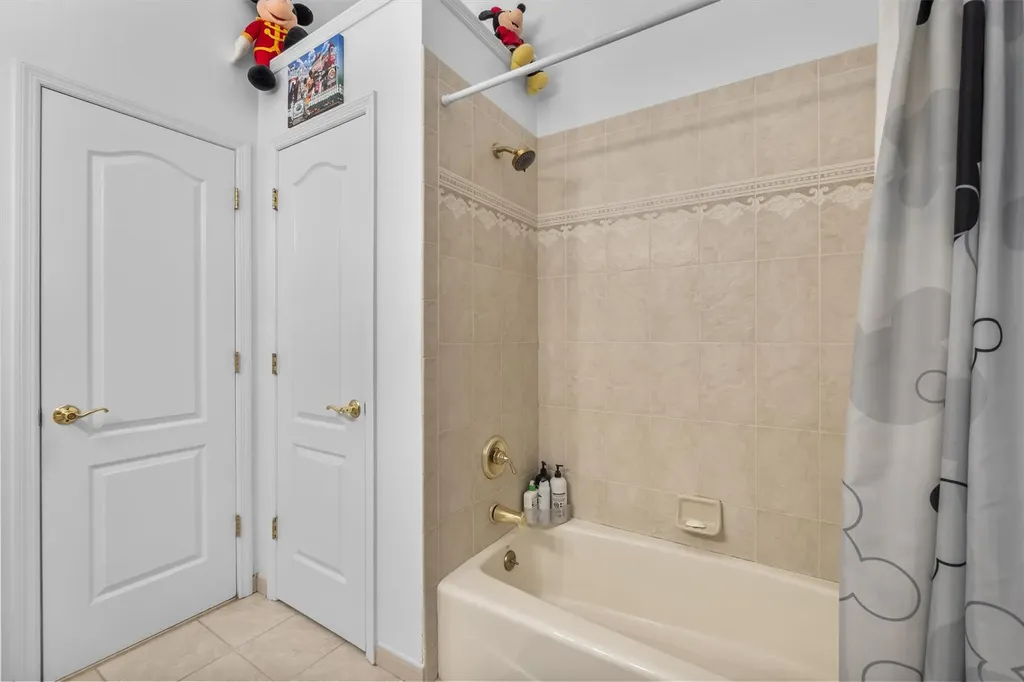 12 Bridge Road Nanuet NY 10954