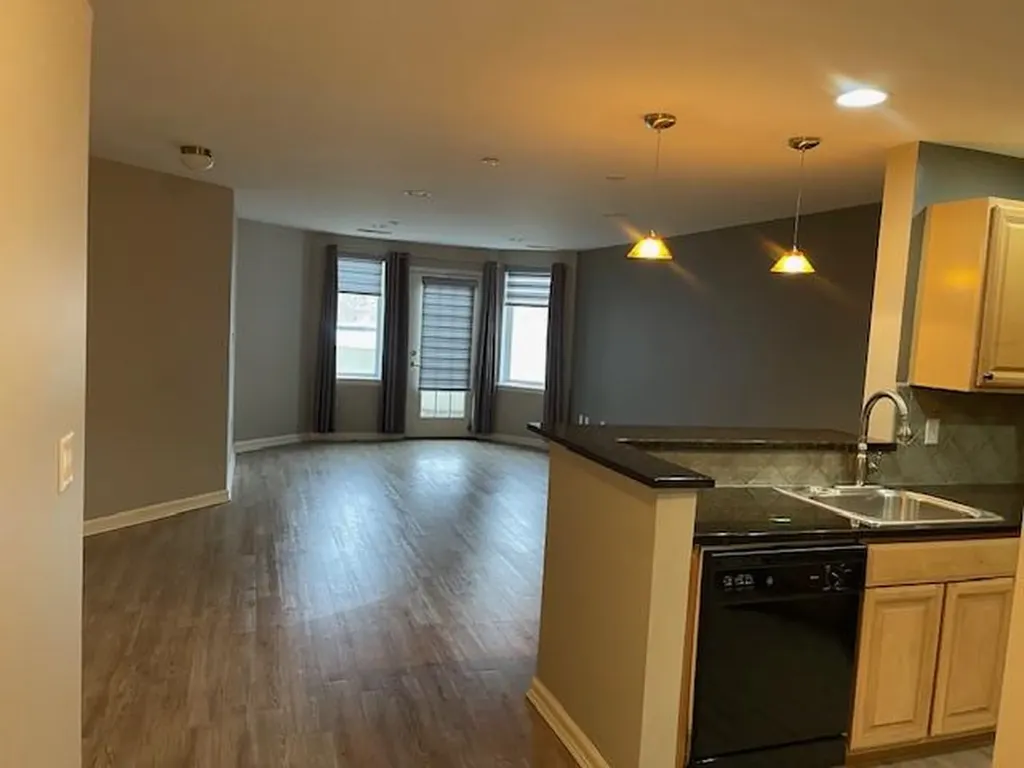 1121 Round Pointe Drive Haverstraw NY 10927