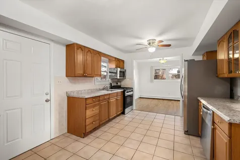 98 Monroe Street Amityville NY 11701