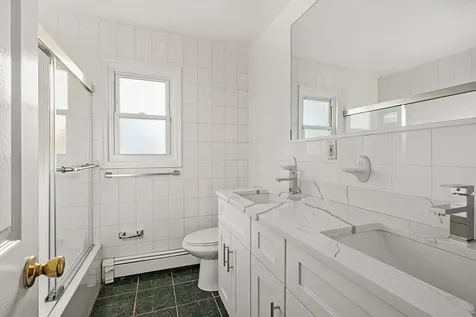 98 Monroe Street Amityville NY 11701