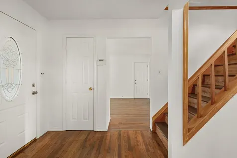 98 Monroe Street Amityville NY 11701