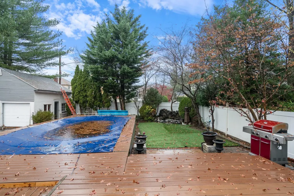 609 Grant Avenue North Baldwin NY 11510