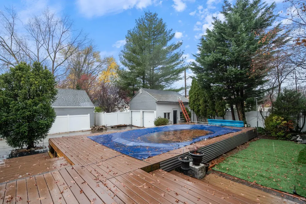 609 Grant Avenue North Baldwin NY 11510