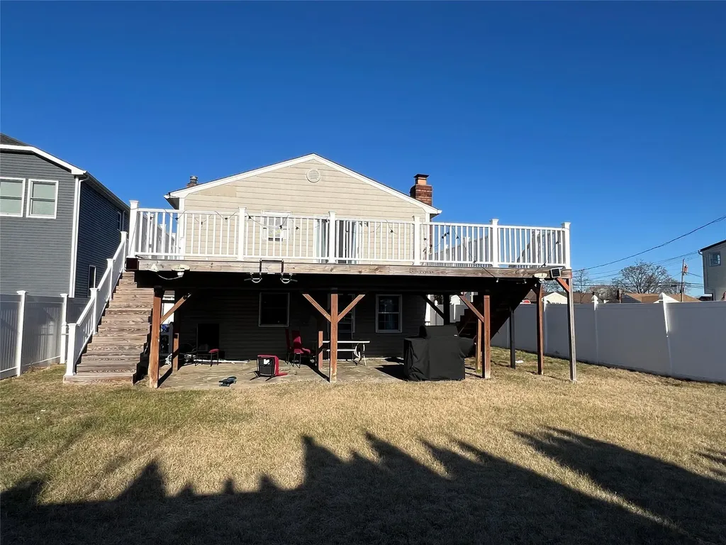 159 14th Street West Babylon NY 11704