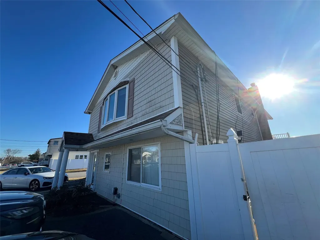 159 14th Street West Babylon NY 11704