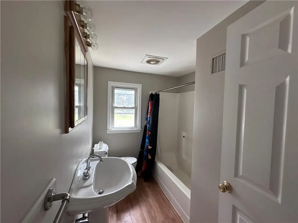 41 Talmadge Street Poughkeepsie NY 12601