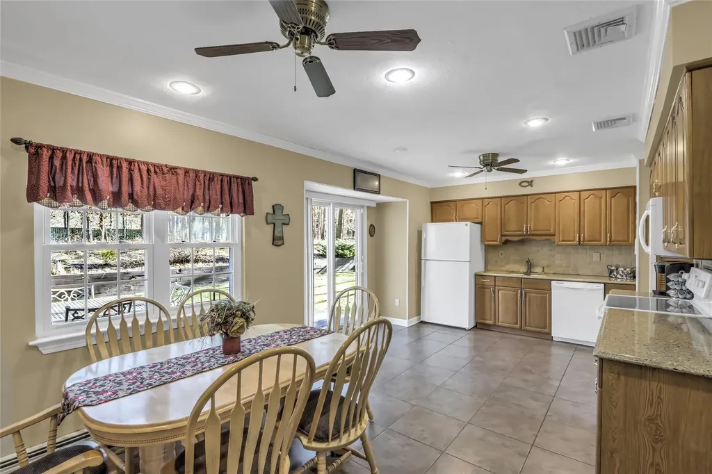 9 Cavalier Court Ridge NY 11961