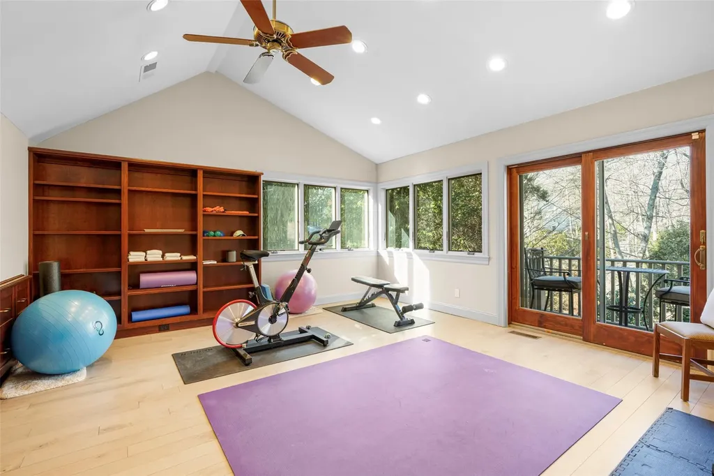 30 Bonnie Way Larchmont NY 10538