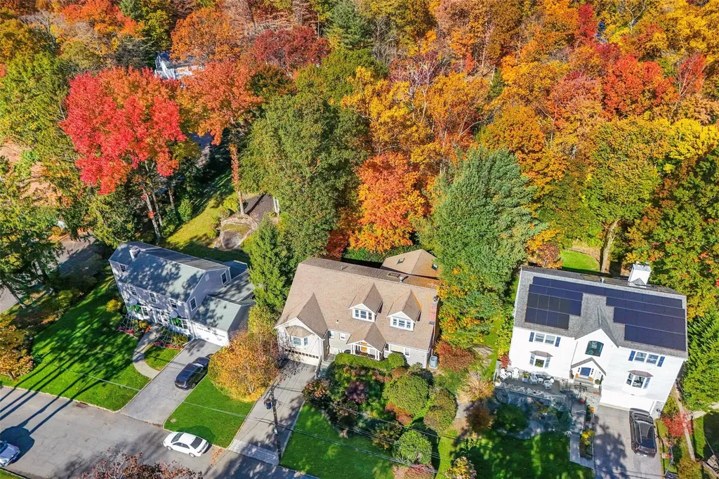 30 Bonnie Way Larchmont NY 10538