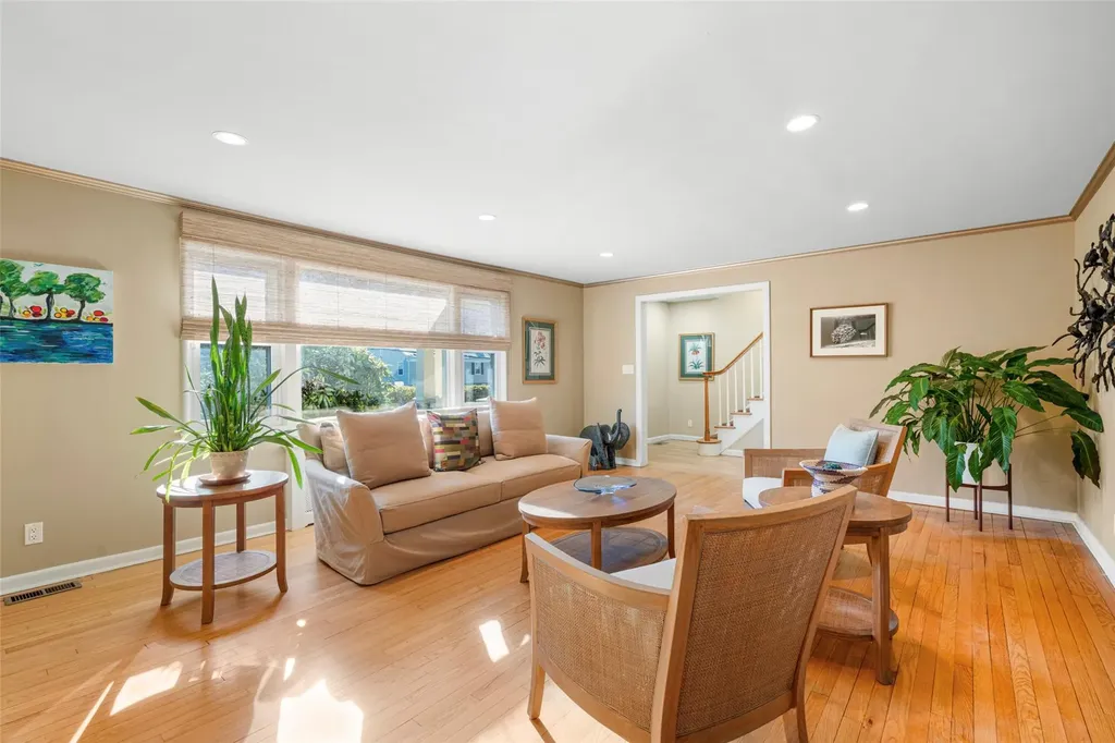 30 Bonnie Way Larchmont NY 10538