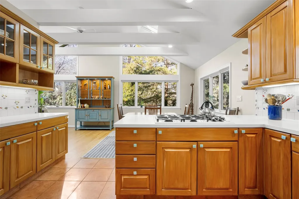 30 Bonnie Way Larchmont NY 10538