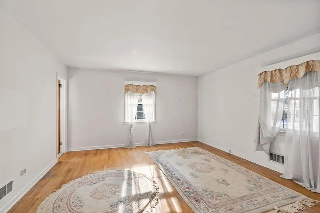 30 Crystal Street Harrison NY 10528