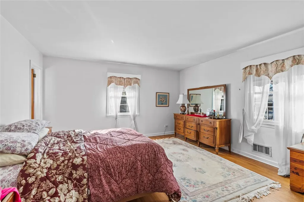 30 Crystal Street Harrison NY 10528