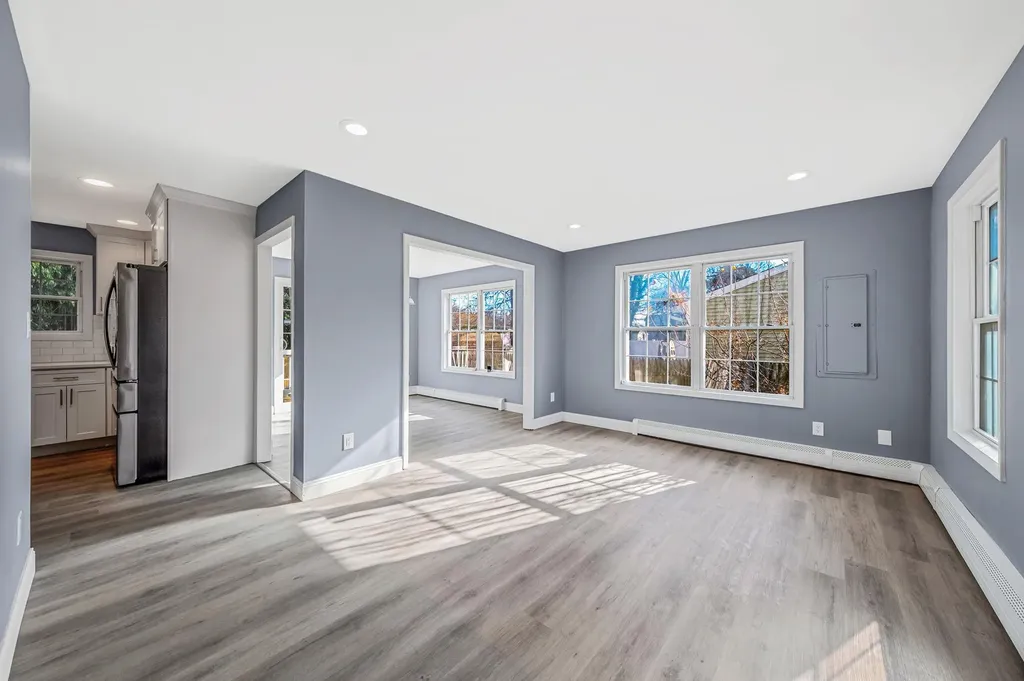 85 Cypress Drive Mastic Beach NY 11951