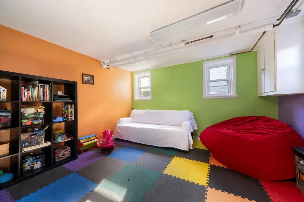 115 Third Avenue Pelham NY 10803