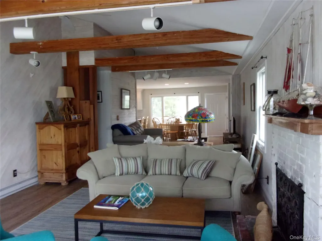 20 Dune Lane Westhampton Dunes NY 11978